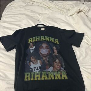 Rihanna Black Graphic Kids T-Shirt